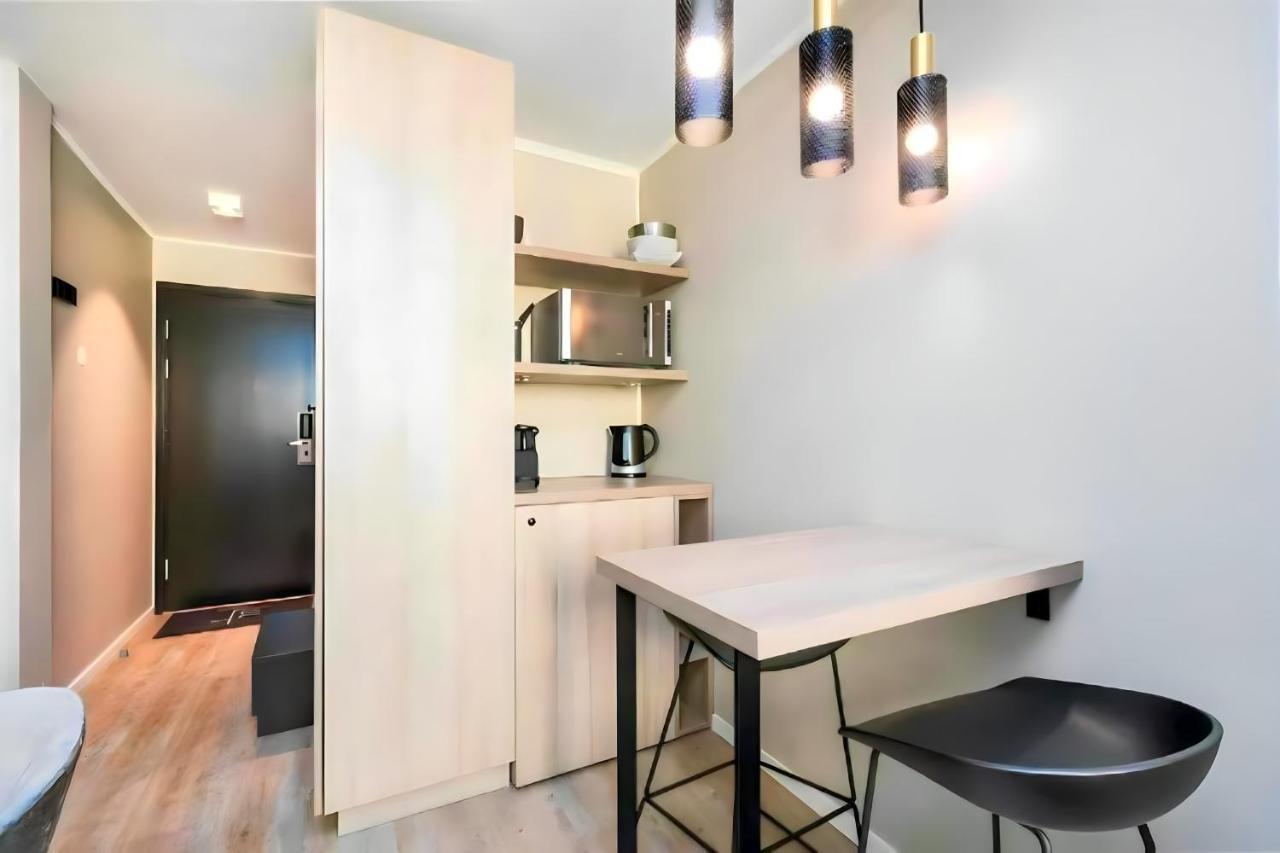 Queen Astrids Aparthotel Oslo Ngoại thất bức ảnh